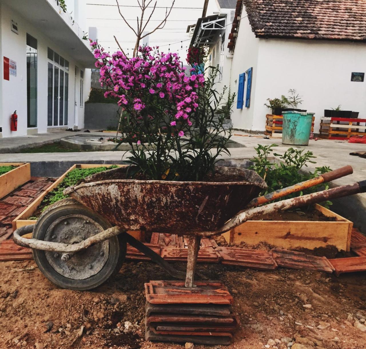 Kontum Home Sweet Homestay Tỉnh Kontum Exterior foto